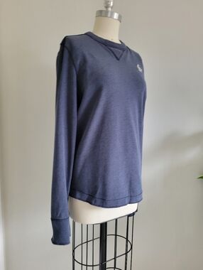 ABERCROMBIE & FITCH long sleeve muscle pullover crew neck sweater in blue